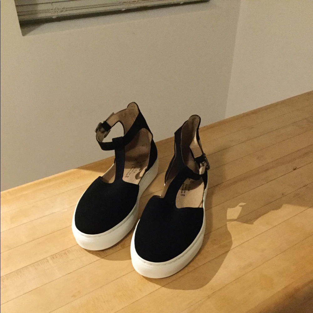 KMB T Strap Sneaker Made In Spain